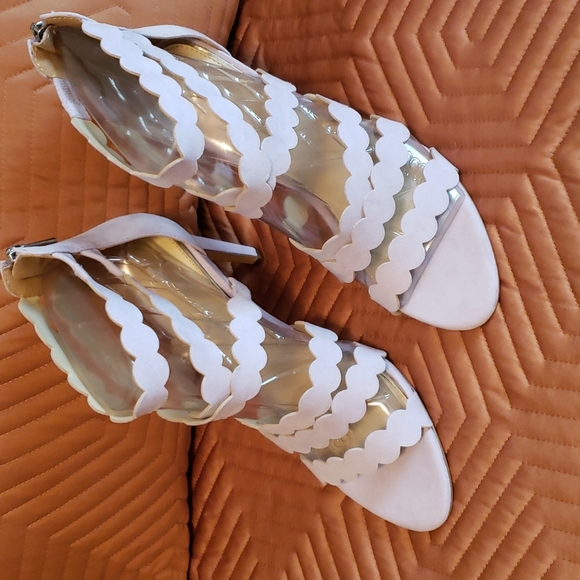 Jessica Simpson Lavender Ankle Strap Heels💜 - Picture 2 of 5